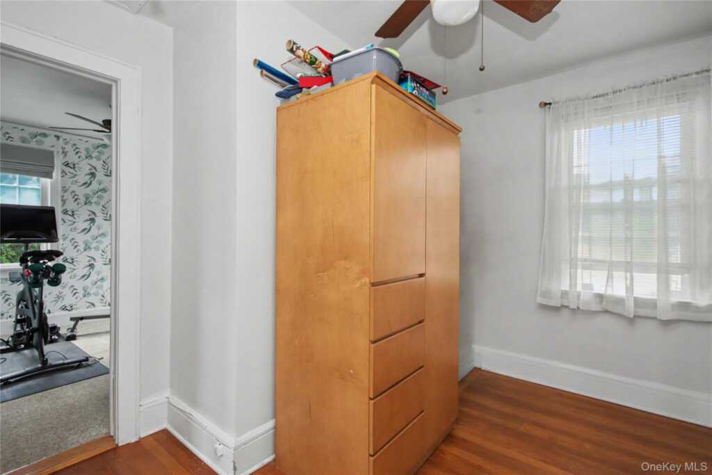 31 Brookdale Avenue, White Plains, NY 10603 - Photo 26 of 44