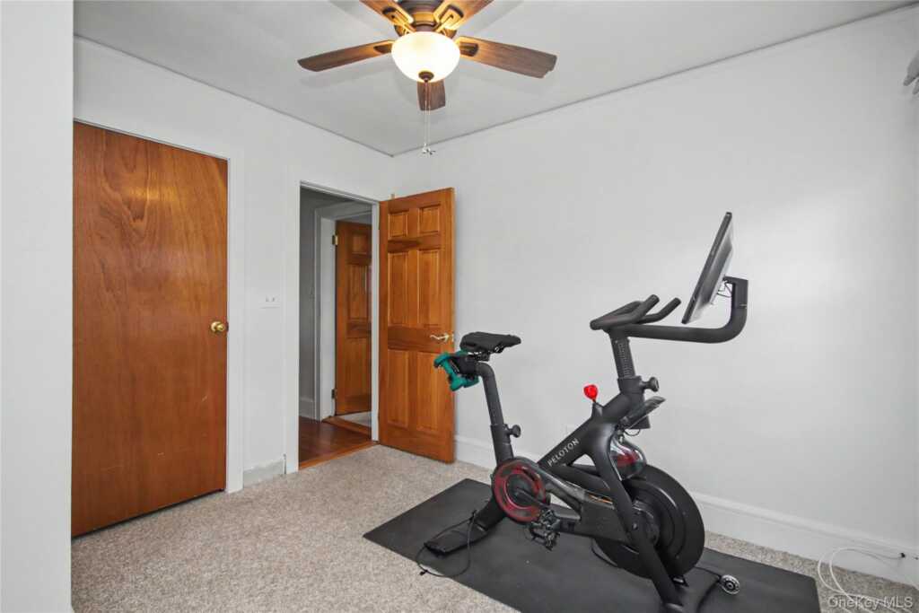 31 Brookdale Avenue, White Plains, NY 10603 - Photo 27 of 44