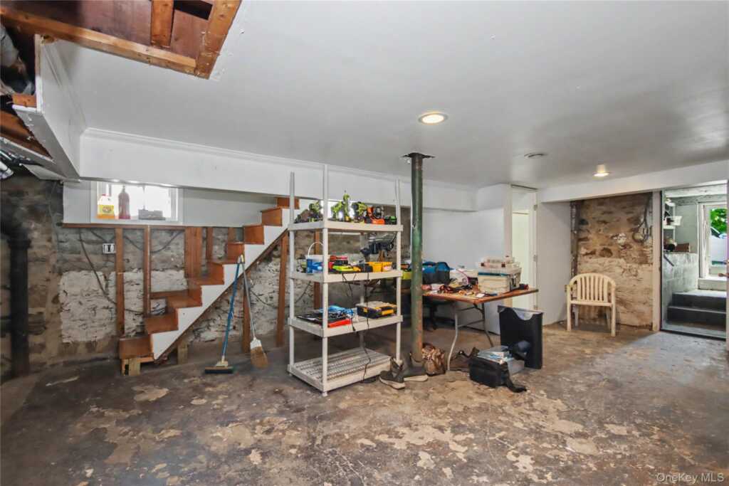 31 Brookdale Avenue, White Plains, NY 10603 - Photo 44 of 44