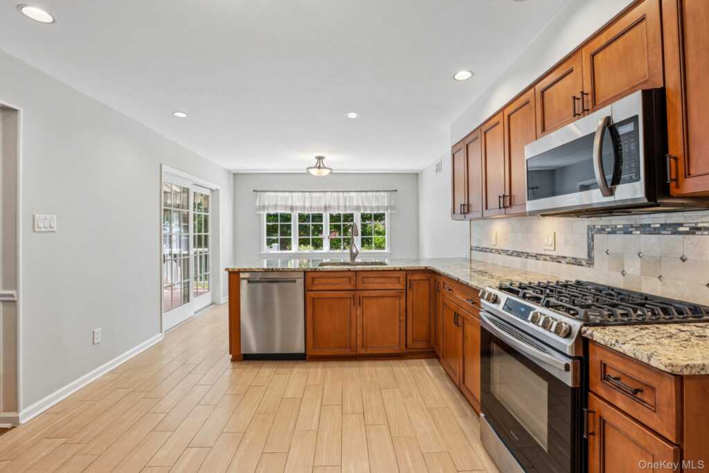 3 Deforest Avenue, New City, NY 10956 - Photo 16 of 50