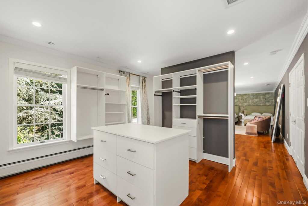 281 Phillips Hill Road, New City, NY 10956 - Photo 19 of 50