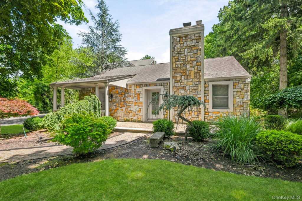 281 Phillips Hill Road, New City, NY 10956 - Photo 32 of 50