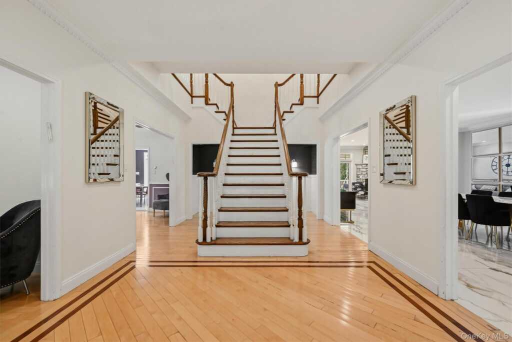 281 Phillips Hill Road, New City, NY 10956 - Photo 6 of 50