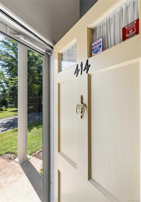 414 Maple Avenue, Nyack, NY 10960 - Photo 4 of 49