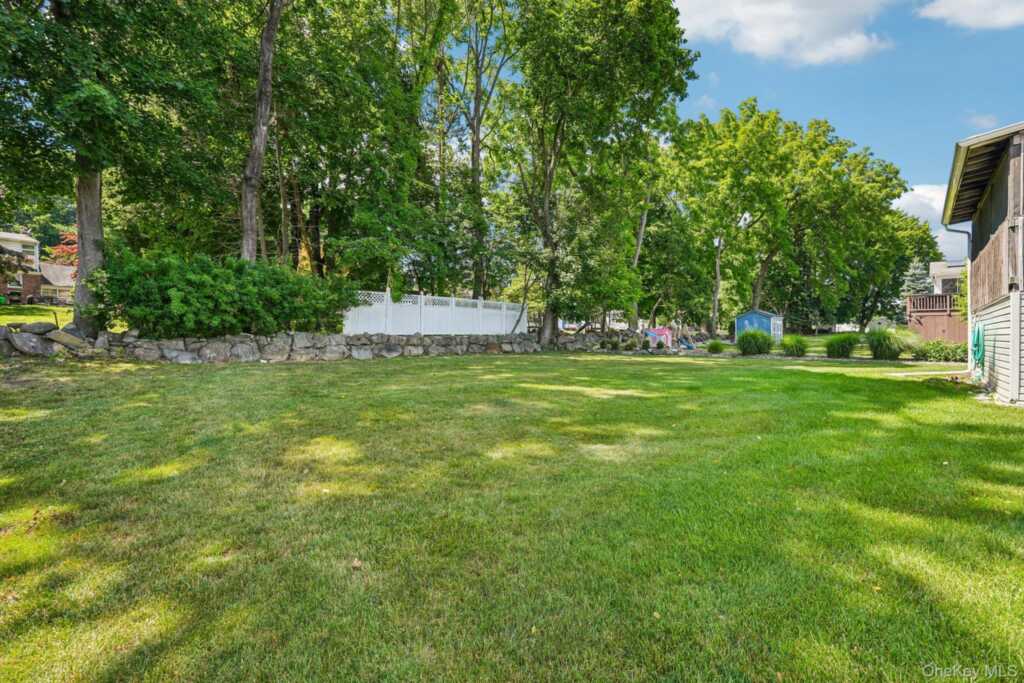 13 Bayview Drive, Stony Point, NY 10980 - Photo 28 of 33