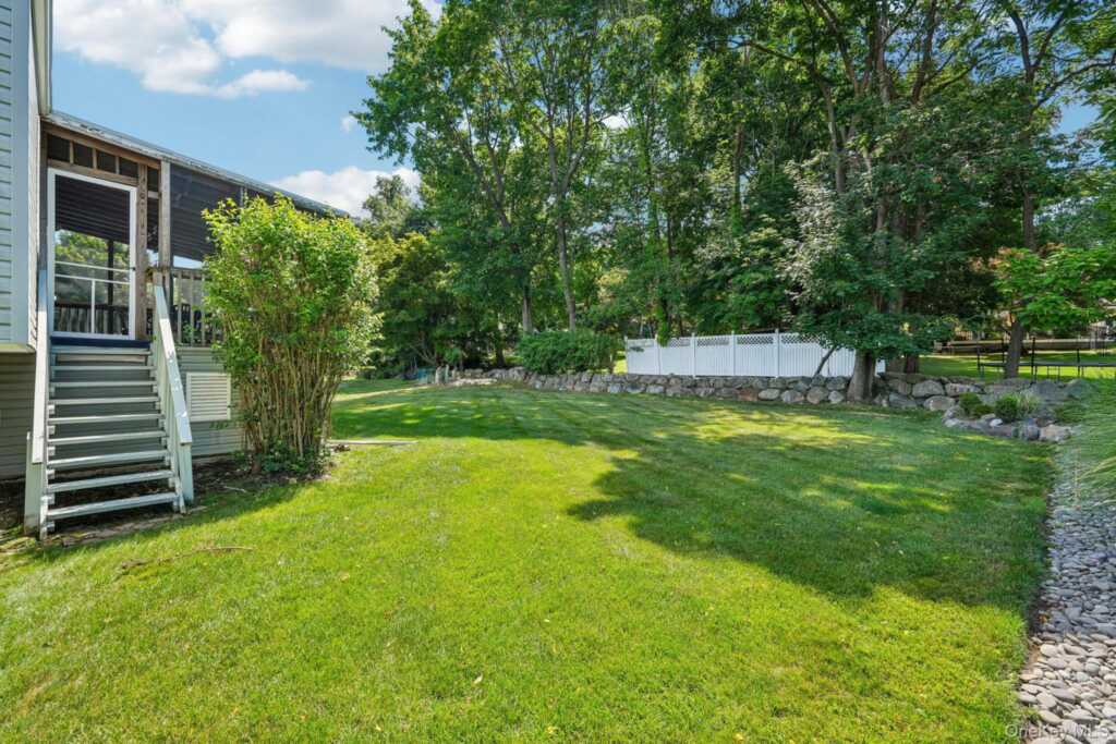 13 Bayview Drive, Stony Point, NY 10980 - Photo 30 of 33