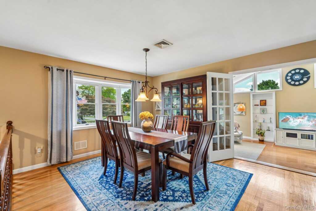 13 Bayview Drive, Stony Point, NY 10980 - Photo 5 of 33