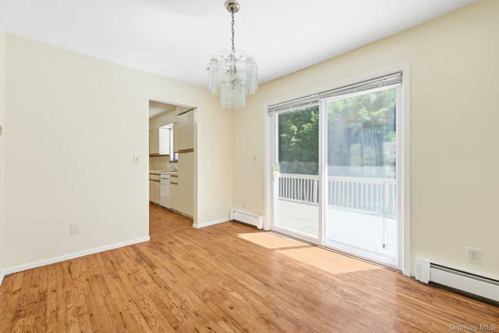 69 Crawford Terrace, New Rochelle, NY 10804 - Photo 12 of 29