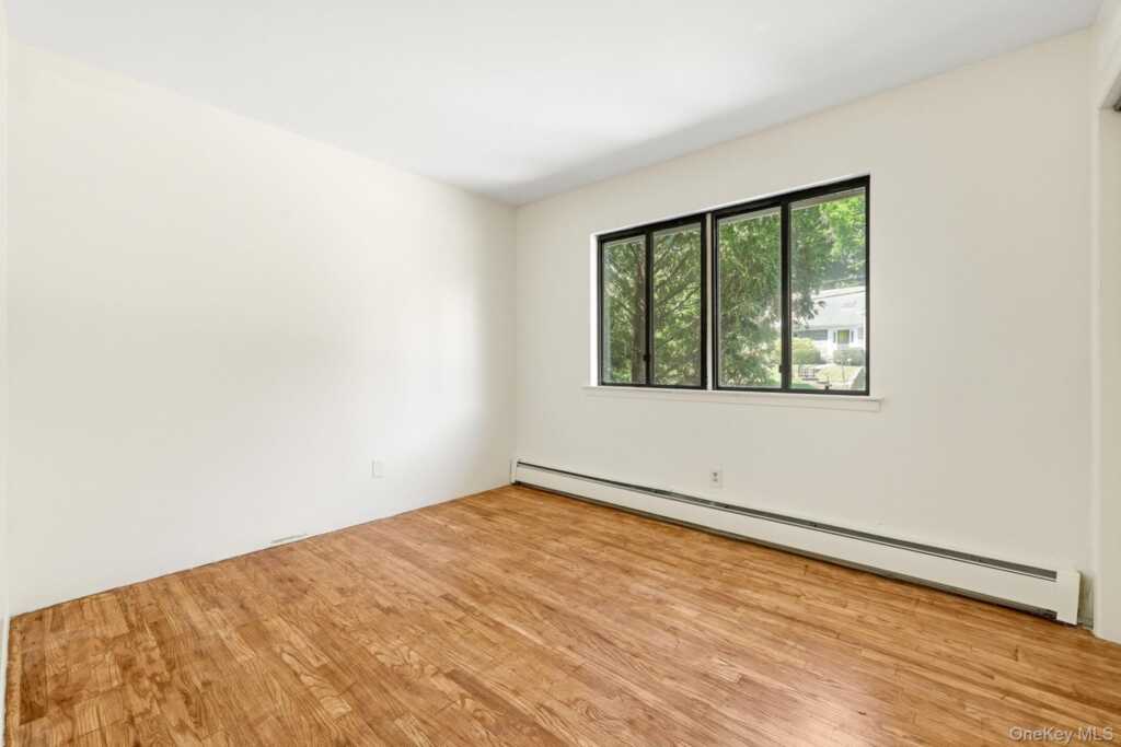 69 Crawford Terrace, New Rochelle, NY 10804 - Photo 18 of 29