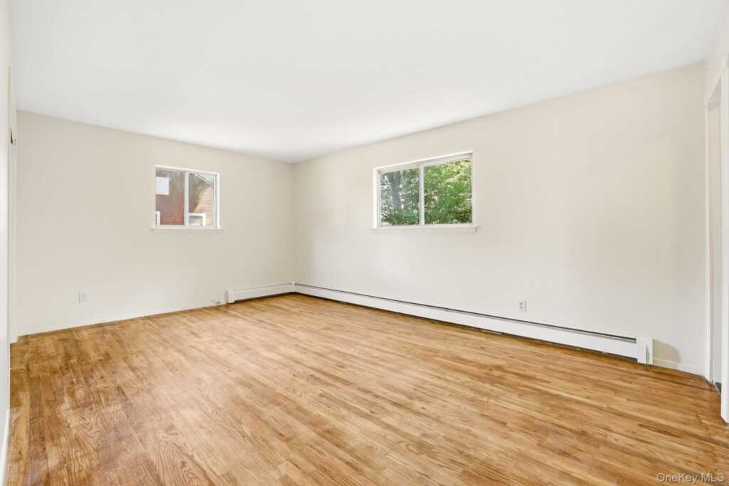 69 Crawford Terrace, New Rochelle, NY 10804 - Photo 19 of 29