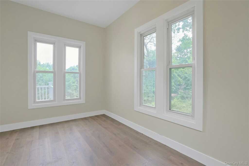 12 Shadyside Avenue, Nyack, NY 10960 - Photo 12 of 50