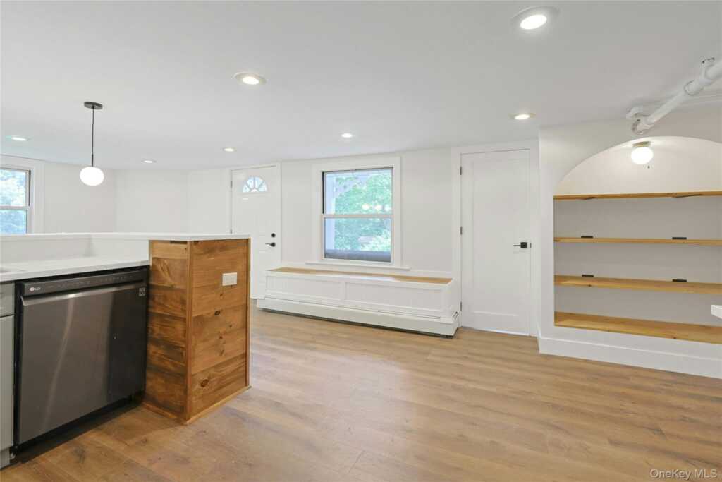 12 Shadyside Avenue, Nyack, NY 10960 - Photo 28 of 50