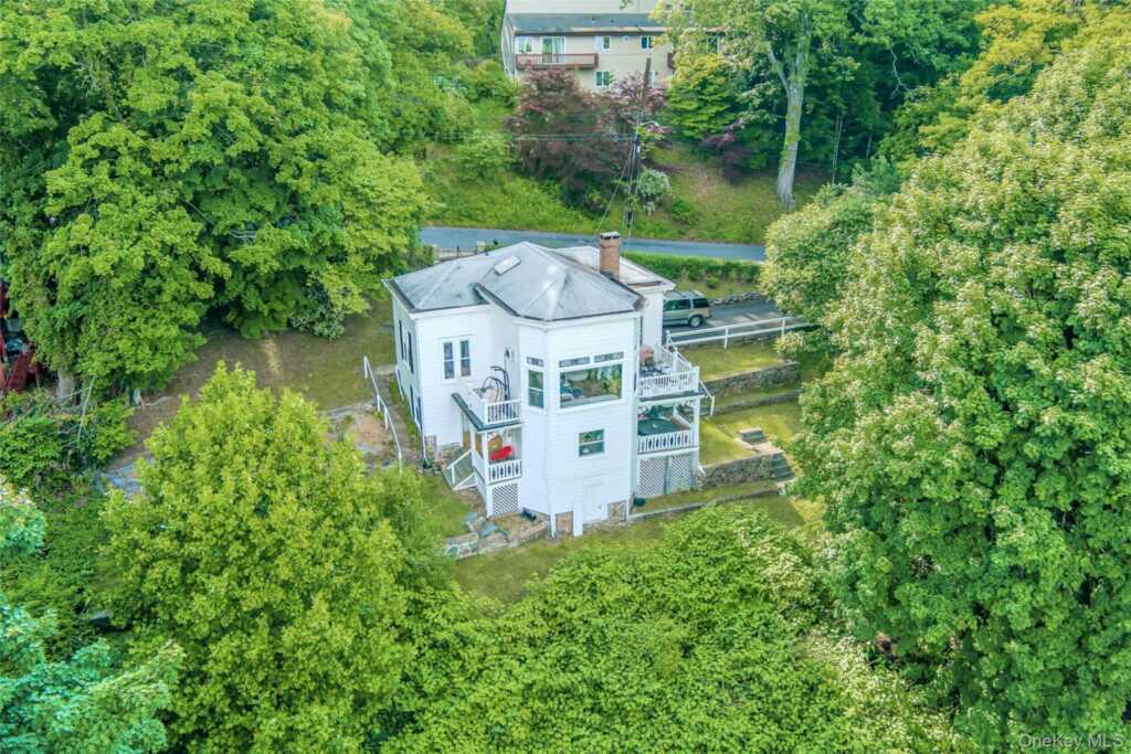 12 Shadyside Avenue, Nyack, NY 10960 - Photo 36 of 50