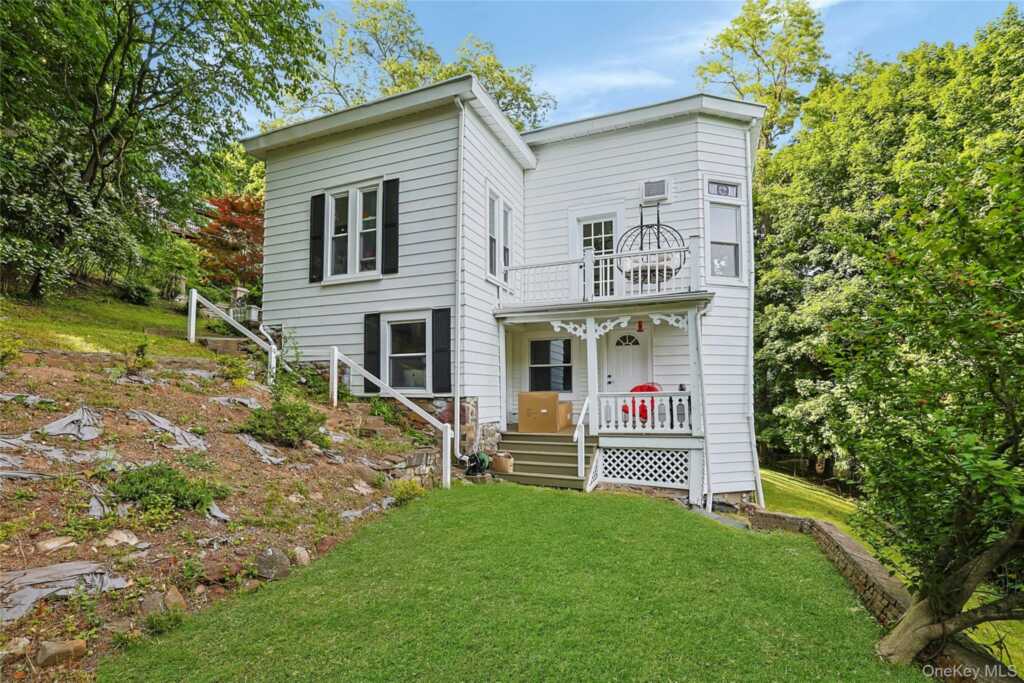 12 Shadyside Avenue, Nyack, NY 10960 - Photo 47 of 50