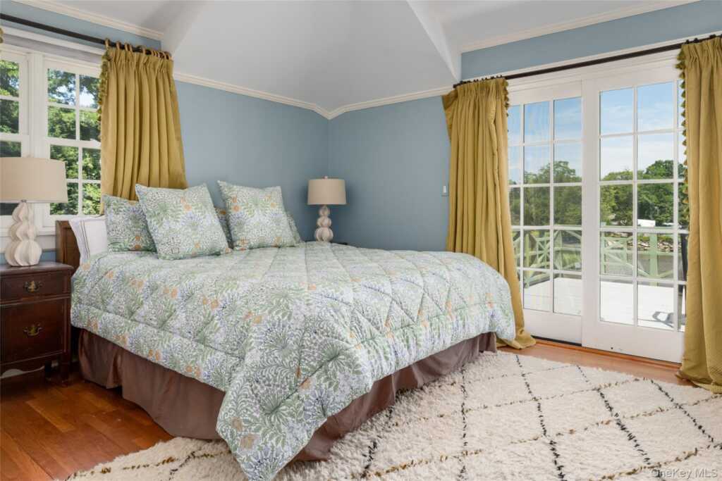 87 Hix Avenue, Rye, NY 10580 - Photo 24 of 43