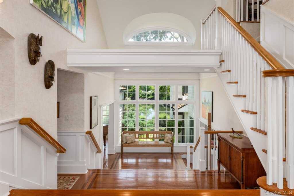 87 Hix Avenue, Rye, NY 10580 - Photo 6 of 43