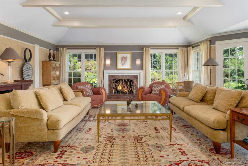 87 Hix Avenue, Rye, NY 10580 - Photo 8 of 43