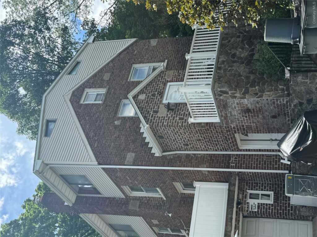 262 Upper Depew Avenue, Nyack, NY 10960