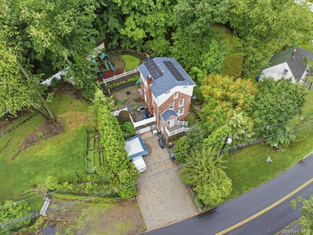 262 Upper Depew Avenue, Nyack, NY 10960 - Photo 4 of 10