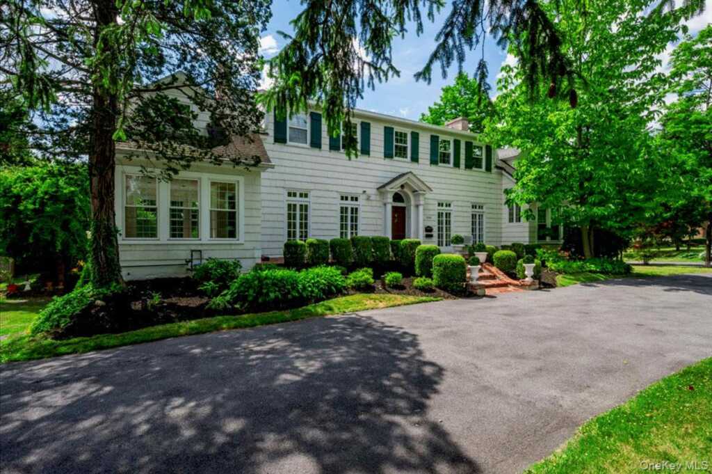 1146 North Avenue, New Rochelle, NY 10804