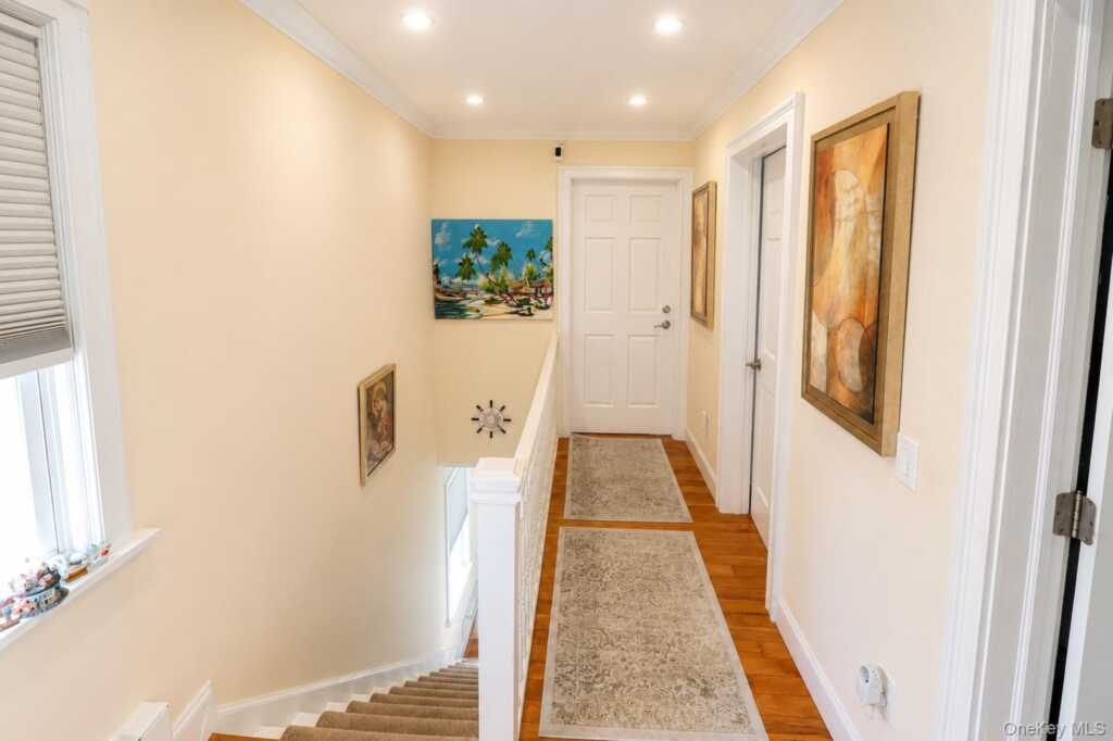 40 Emmett Terrace, New Rochelle, NY 10805 - Photo 16 of 50