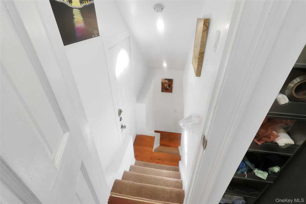 40 Emmett Terrace, New Rochelle, NY 10805 - Photo 29 of 50