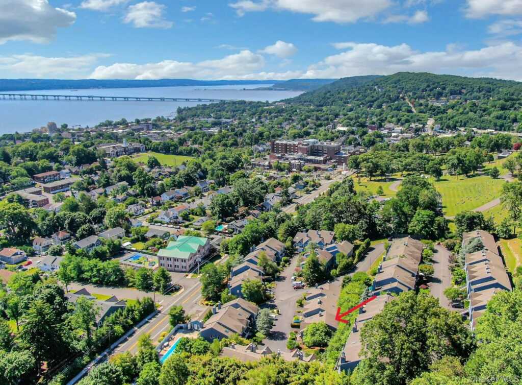 8 Village Gate Way, Unit #8, Nyack, NY 10960 - Photo 29 of 35