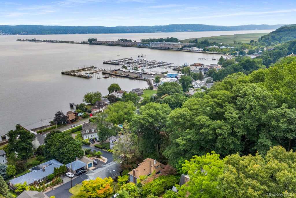 35 Upper Ritie Street, Piermont, NY 10968 - Photo 3 of 42