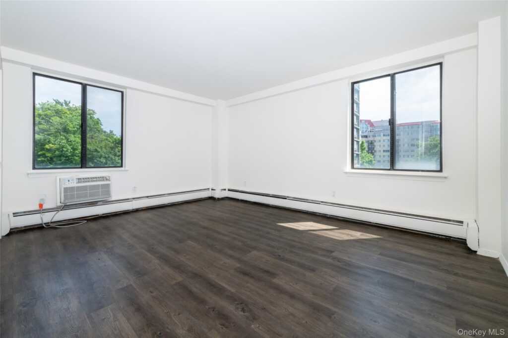 7 Lake Street, Unit #8-B, White Plains, NY 10603 - Photo 6 of 26