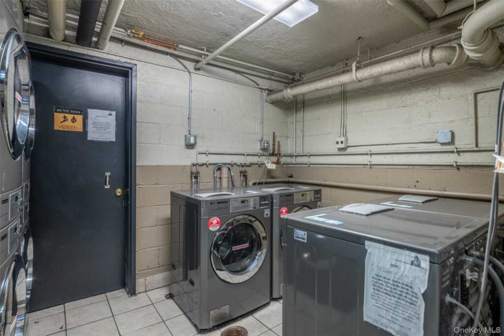 15 Lake Street, Unit #4-J, White Plains, NY 10603 - Photo 20 of 23