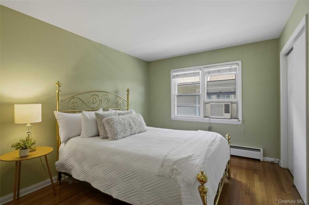 419 Beach Avenue, Rye, NY 10543 - Photo 11 of 28