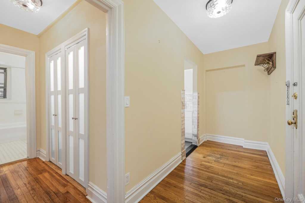 42 Barker Avenue, Unit #2B, White Plains, NY 10601 - Photo 11 of 16