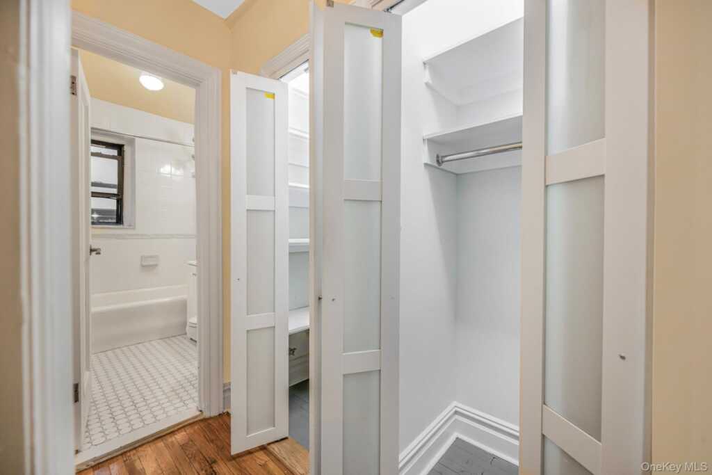 42 Barker Avenue, Unit #2B, White Plains, NY 10601 - Photo 12 of 16