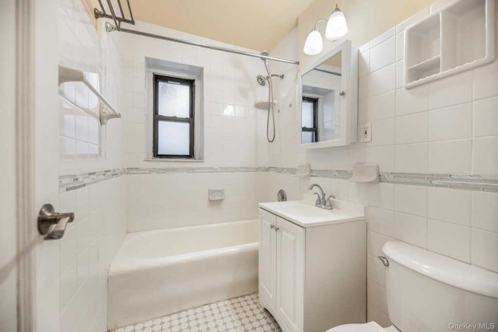 42 Barker Avenue, Unit #2B, White Plains, NY 10601 - Photo 14 of 16