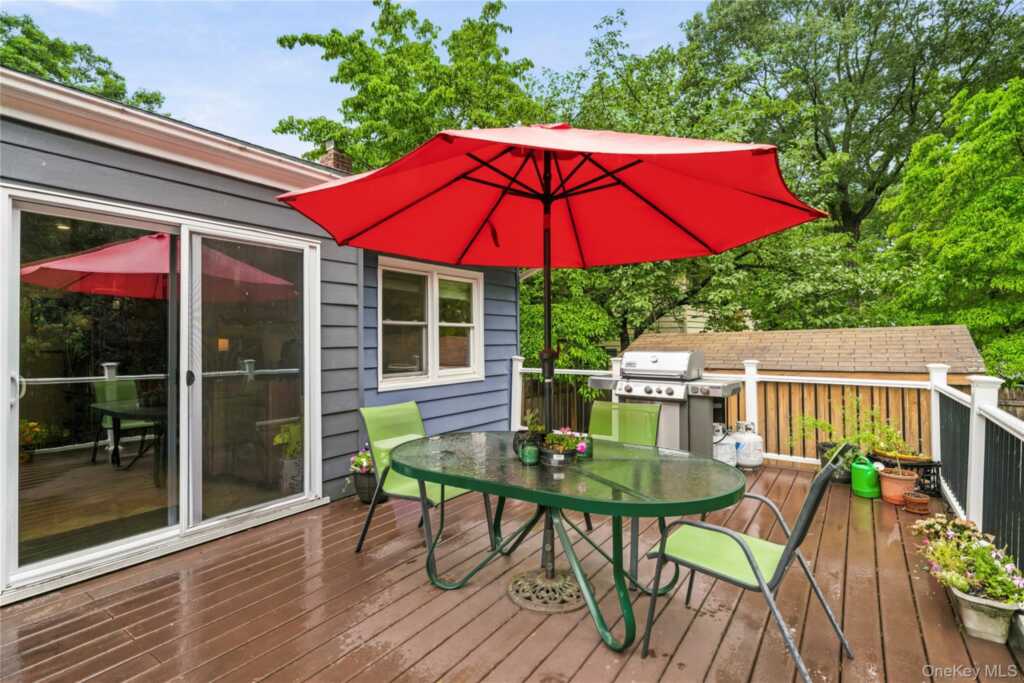 4 Forest Knoll Drive, Suffern, NY 10901 - Photo 27 of 37