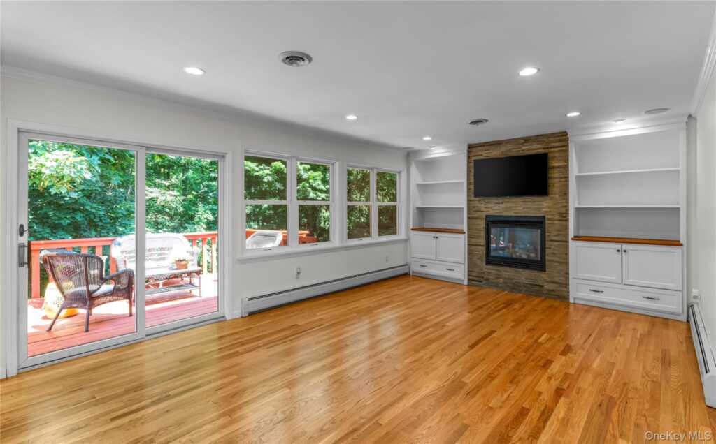 12 Sickletown Road, Pearl River, NY 10965 - Photo 19 of 50