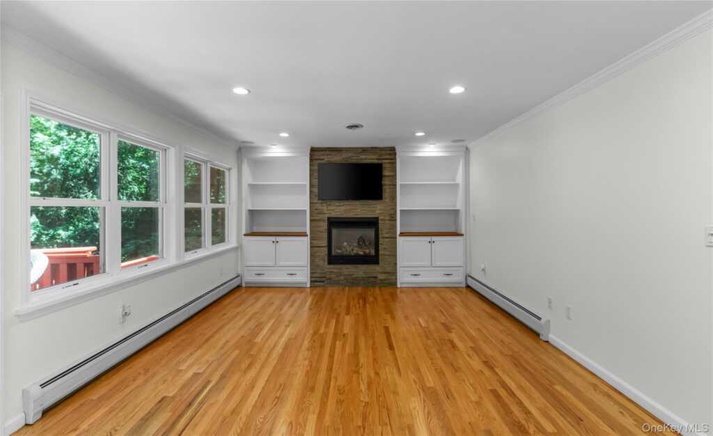 12 Sickletown Road, Pearl River, NY 10965 - Photo 21 of 50