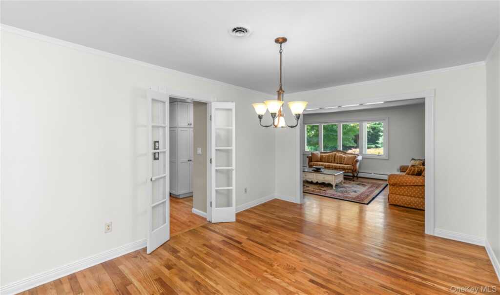 12 Sickletown Road, Pearl River, NY 10965 - Photo 30 of 50