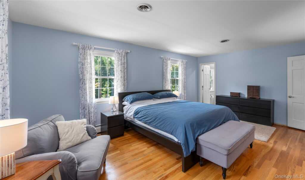 12 Sickletown Road, Pearl River, NY 10965 - Photo 36 of 50