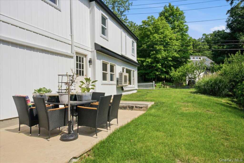436 Storms Road, Valley Cottage, NY 10989 - Photo 20 of 34