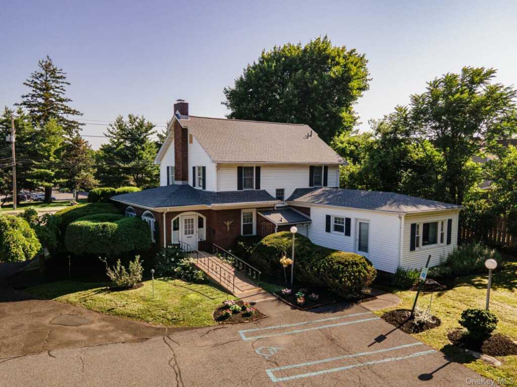 81 Route 59, Suffern, NY 10901 - Photo 7 of 11