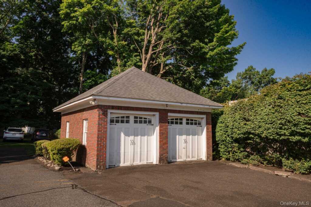 81 Route 59, Suffern, NY 10901 - Photo 9 of 11