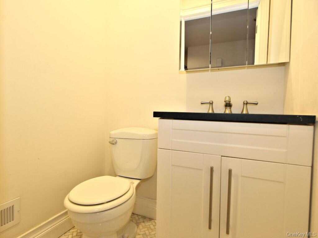 632 Milton Road, Rye, NY 10580 - Photo 6 of 13