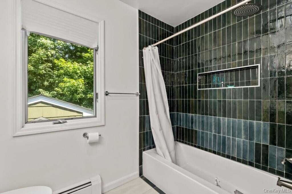 21 Ardsley Drive, New City, NY 10956 - Photo 29 of 43