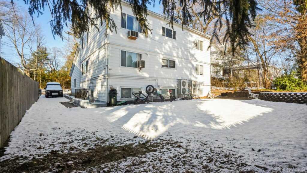 738 pelhamdale Avenue, New Rochelle, NY 10801 - Photo 28 of 29