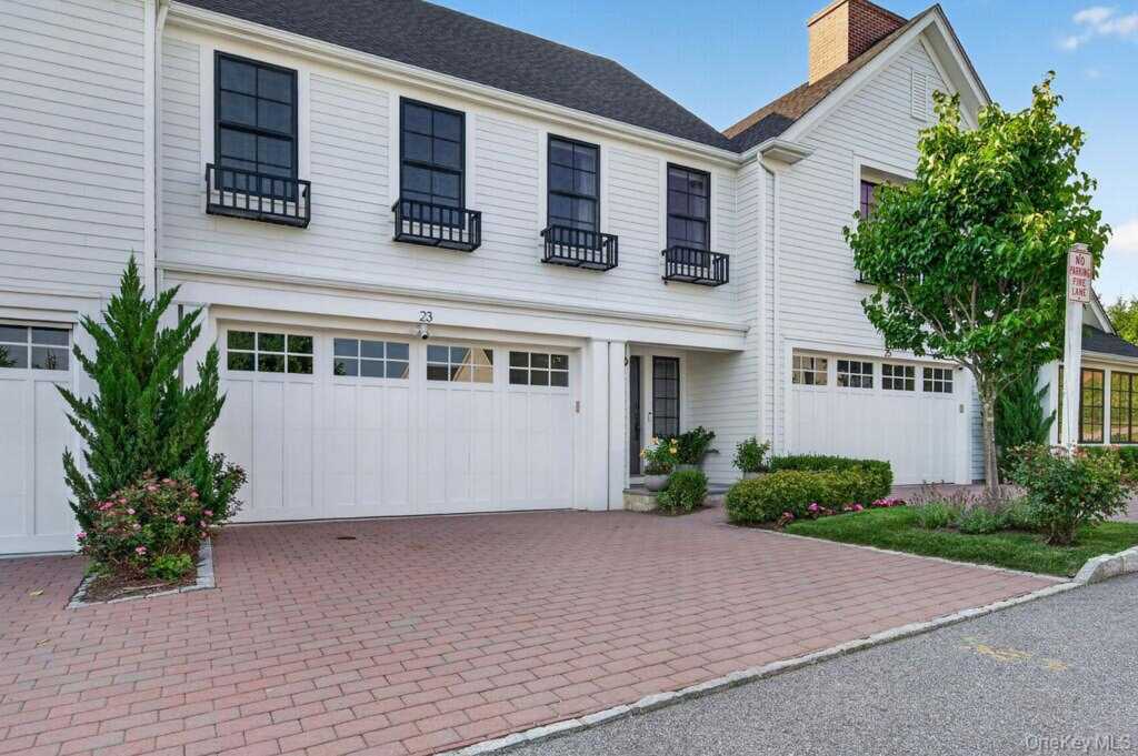 23 Honeysuckle Lane, Rye, NY 10573 - Photo 3 of 50