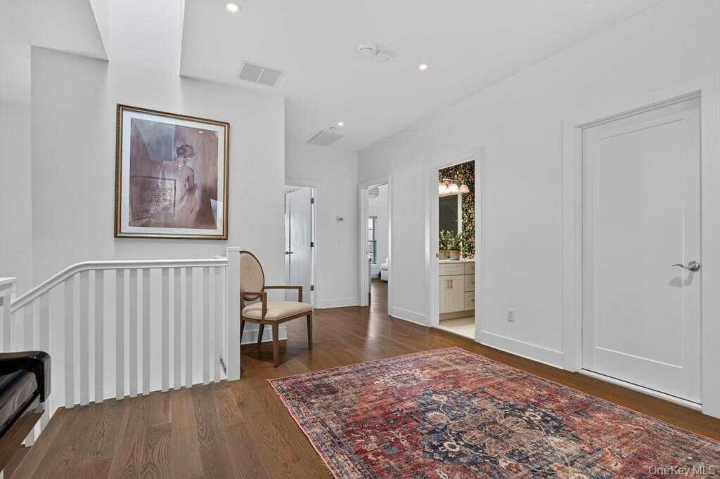 23 Honeysuckle Lane, Rye, NY 10573 - Photo 38 of 50