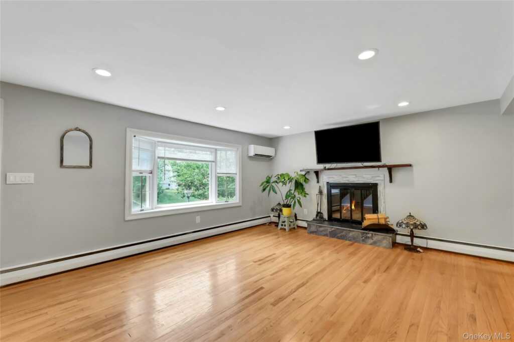 12 Short Hill Road, New City, NY 10956 - Photo 26 of 27