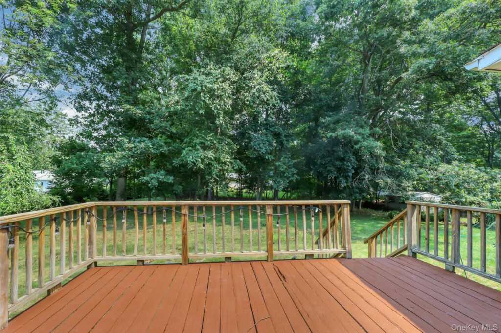 12 Short Hill Road, New City, NY 10956 - Photo 7 of 27
