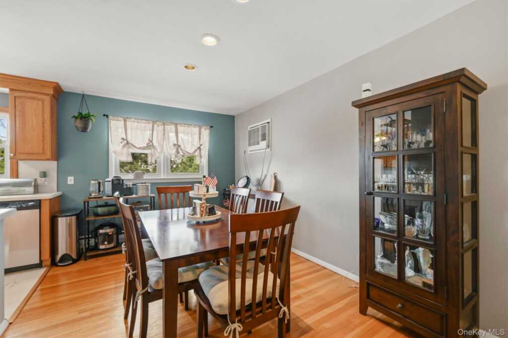 7 Tamarac Lane, Stony Point, NY 10980 - Photo 12 of 40